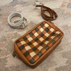 madewell transport woven camera bag